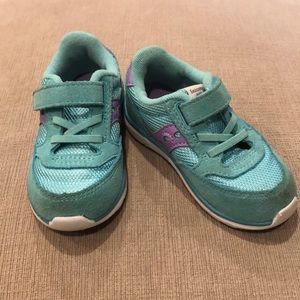 Saucony Baby shoes! Great for new walkers!